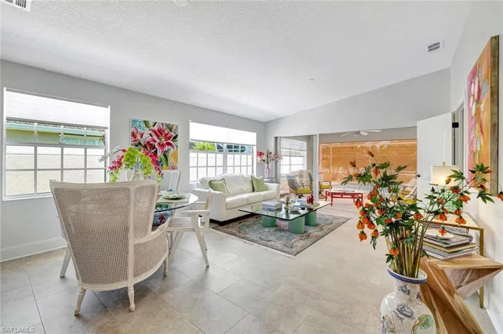 View to lanai with electric shade