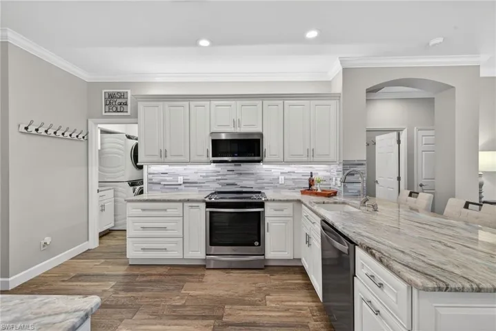 Renovated Kitchen with S/S Appliances