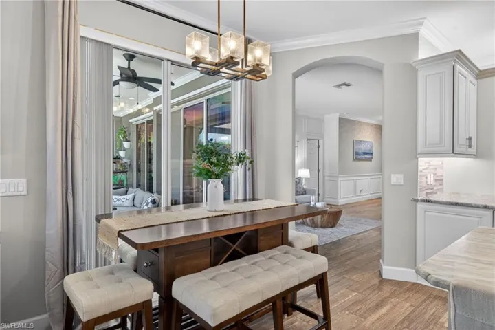 Breakfast Nook with Sliders out to Pool
