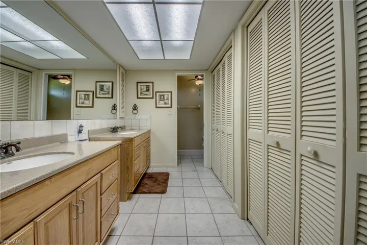 4180  Prestwick  CT, North Fort Myers, FL 33903