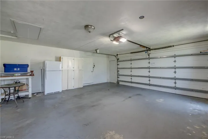 4180  Prestwick  CT, North Fort Myers, FL 33903