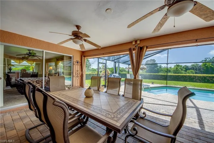 4180  Prestwick  CT, North Fort Myers, FL 33903