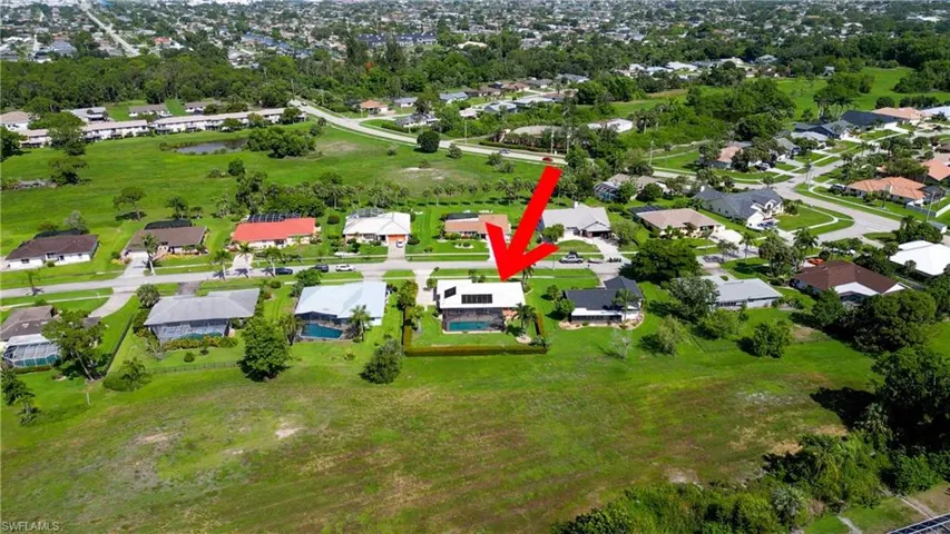 4180  Prestwick  CT, North Fort Myers, FL 33903