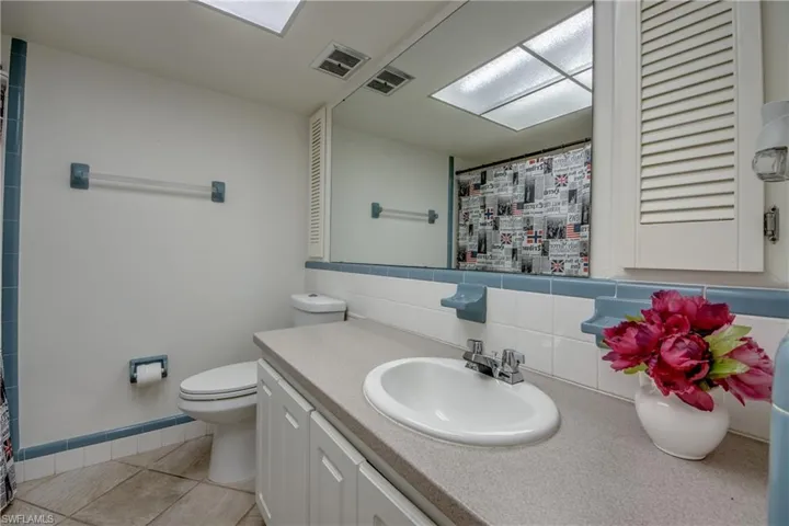 4180  Prestwick  CT, North Fort Myers, FL 33903