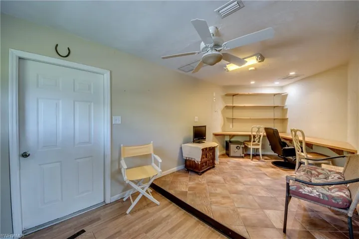 4180  Prestwick  CT, North Fort Myers, FL 33903