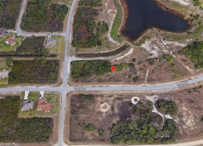 915 Grant Blvd, Lehigh Acres Fl 33974