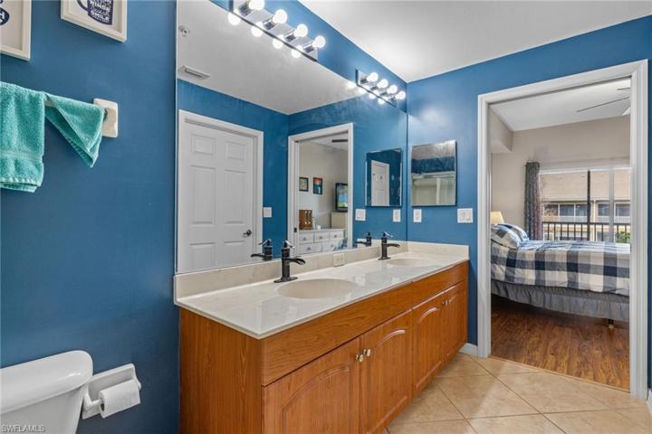 1064 Winding Pines CIR # 205, CAPE CORAL FL 33909