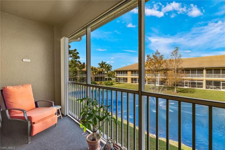 1064 Winding Pines CIR # 205, CAPE CORAL FL 33909