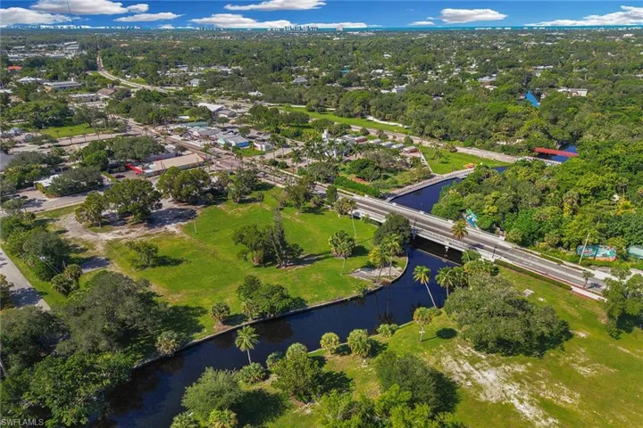 10901  Tangelo  TER, Bonita Springs, FL 34135