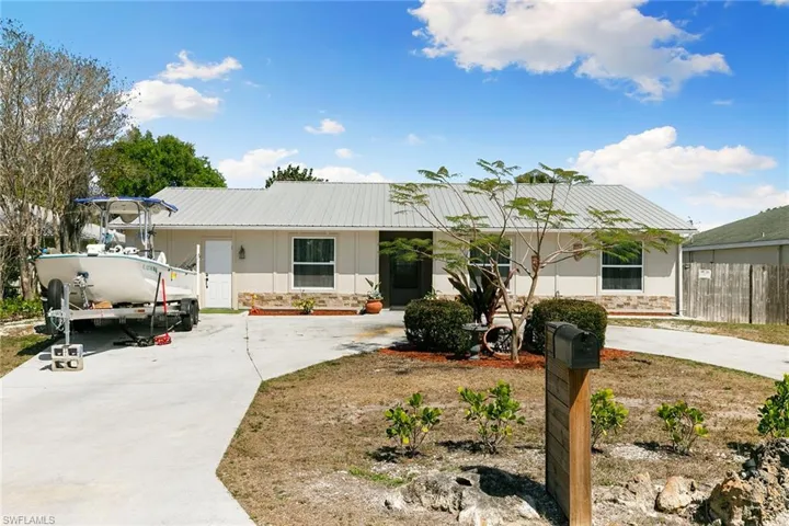 10901  Tangelo  TER, Bonita Springs, FL 34135