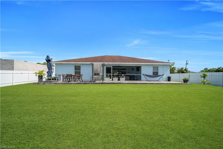 3902 3rd St Sw, Lehigh Acres, Florida 33976