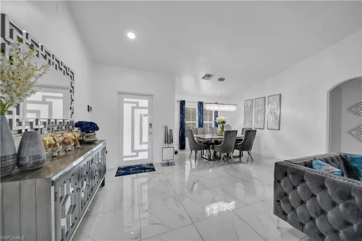3902 3rd St Sw, Lehigh Acres, Florida 33976