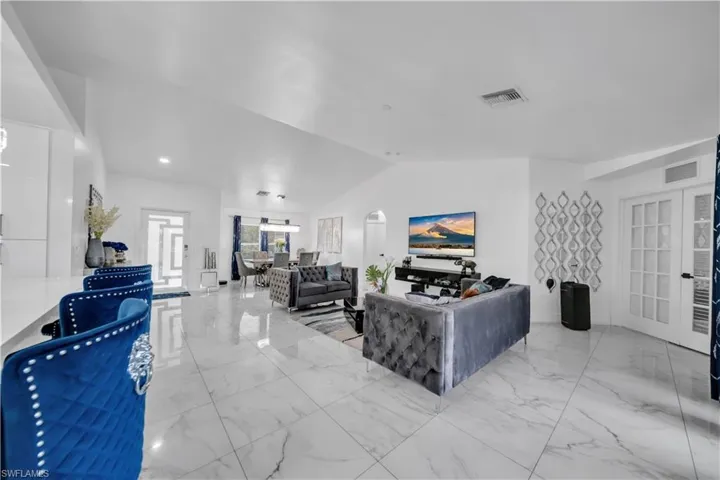 3902 3rd St Sw, Lehigh Acres, Florida 33976