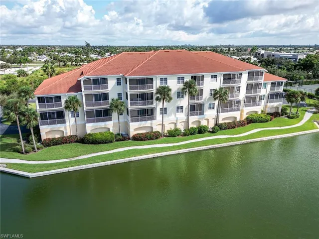 20011 Sanibel View Cir 203, Fort Myers, Florida 33908