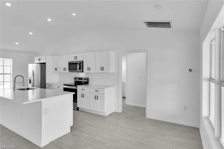 4130 Nw 33rd St, Cape Coral, Florida 33993