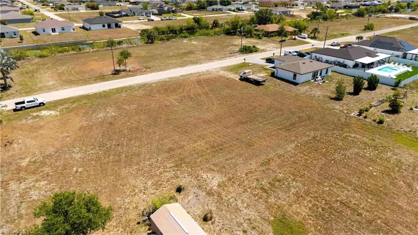 212 Ne 25th St, Cape Coral, Florida 33909