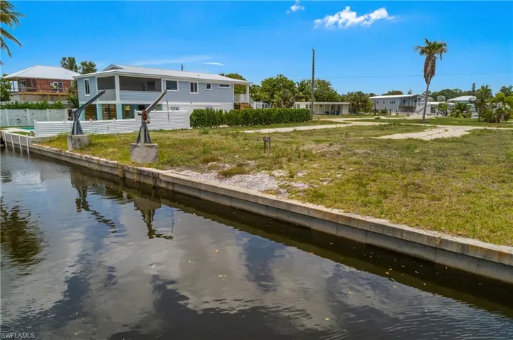 24533 Dolphin St, Bonita Springs, Florida 34134
