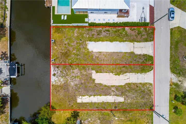 24533 Dolphin St, Bonita Springs, Florida 34134