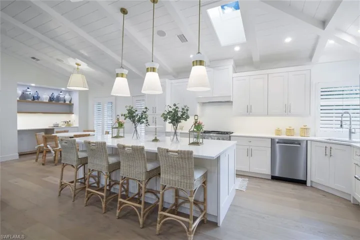 Main House - Kitchen
