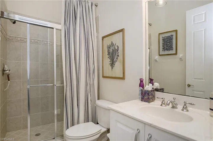 9239 Tesoro Ln 3-203, Naples, Florida 34114