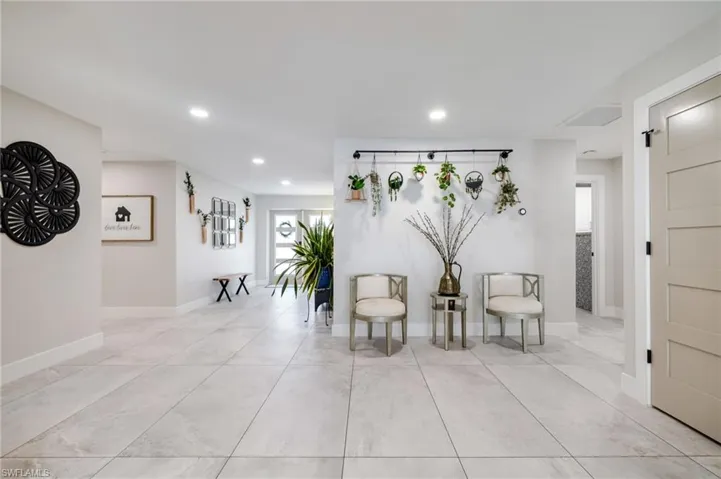 Sitting room featuring recessed lighting