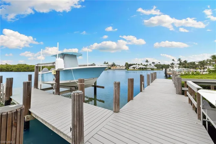 3695 Gordon Dr, Naples, Florida 34102