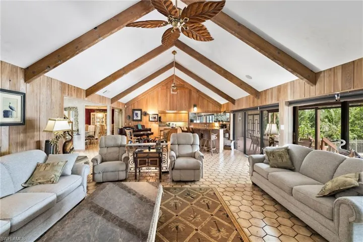 3695 Gordon Dr, Naples, Florida 34102