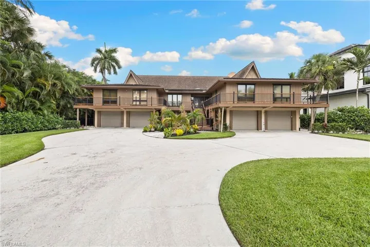 3695 Gordon Dr, Naples, Florida 34102