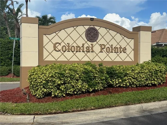 Colonial Pointe Marquee