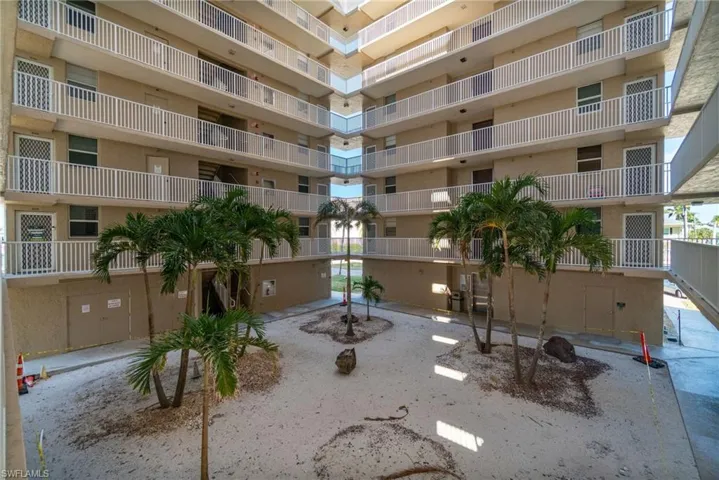 View of apartment building / complex