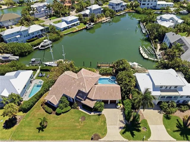 1748  Jewel Box  DR, Sanibel, FL 33957