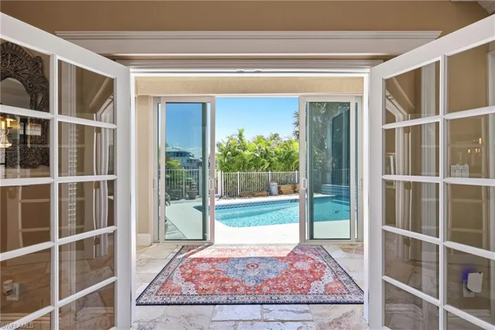 1748  Jewel Box  DR, Sanibel, FL 33957