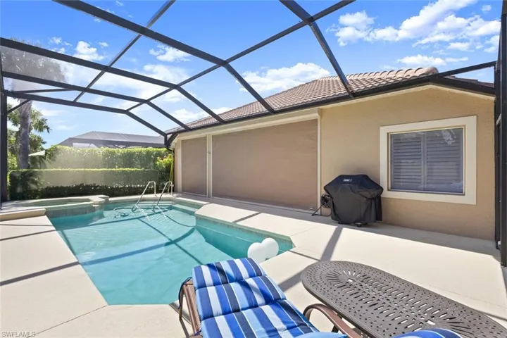 Storm screen lanai protection
