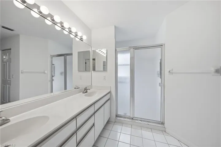 8950 Bracken Way, Fort Myers, Florida 33908