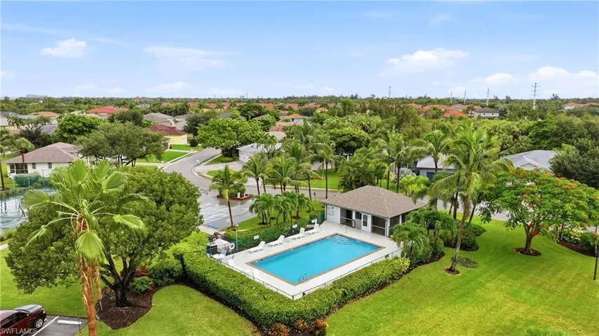 8950 Bracken Way, Fort Myers, Florida 33908