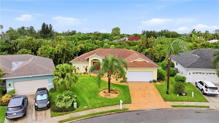 8950 Bracken Way, Fort Myers, Florida 33908