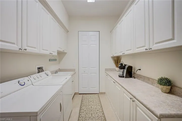 3694 Pleasant Springs Dr, Naples, Florida 34119