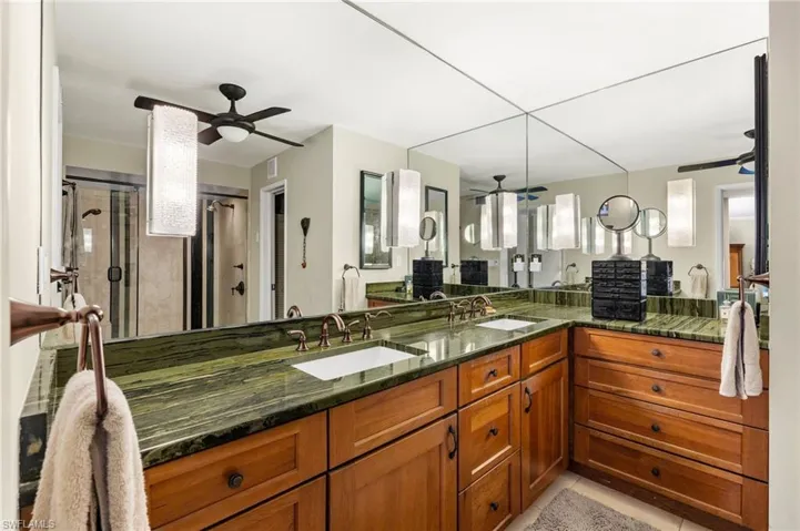 3951  GULF SHORE N BLVD, Naples, FL 34103