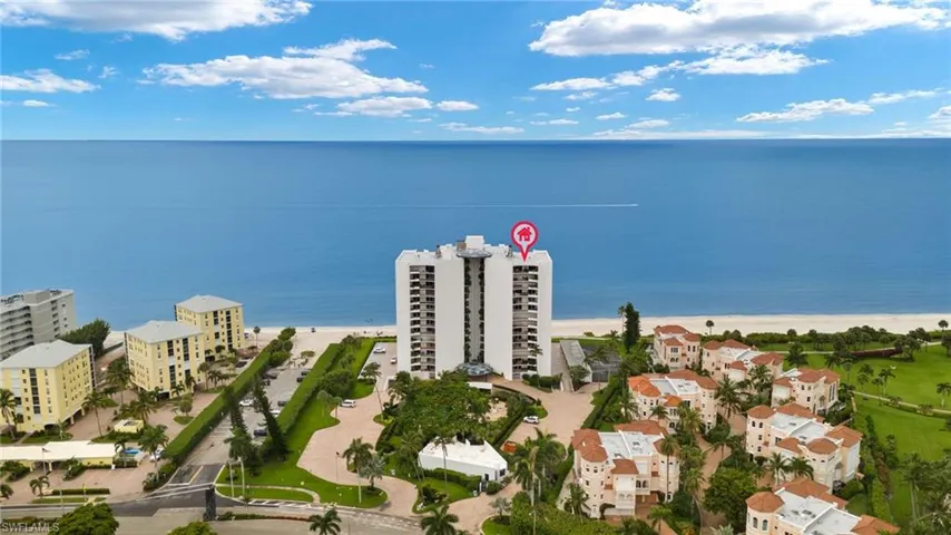 3951  GULF SHORE N BLVD, Naples, FL 34103