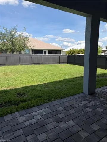 221 Sw 25th Ave, Cape Coral, Florida 33991