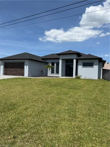 221 Sw 25th Ave, Cape Coral, Florida 33991