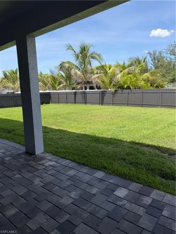 221 Sw 25th Ave, Cape Coral, Florida 33991