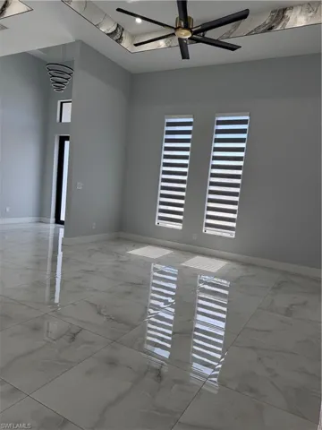 221 Sw 25th Ave, Cape Coral, Florida 33991