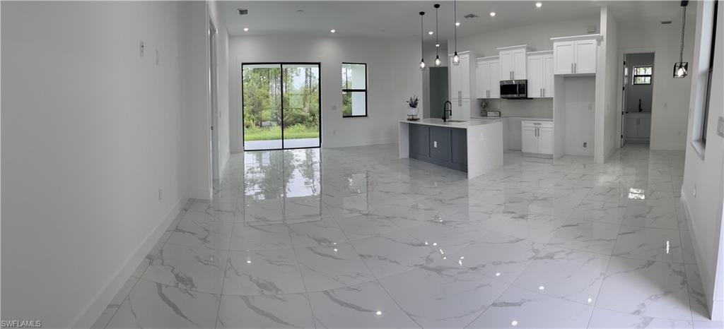 2604 E 12th  ST, Lehigh Acres, FL 33972