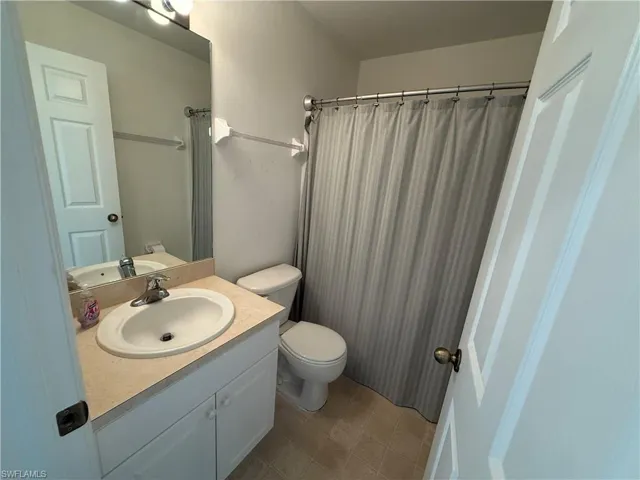 1701 Ne 26th Ter, Cape Coral, Florida 33909