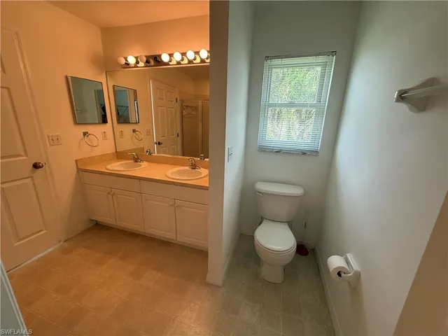 1701 Ne 26th Ter, Cape Coral, Florida 33909