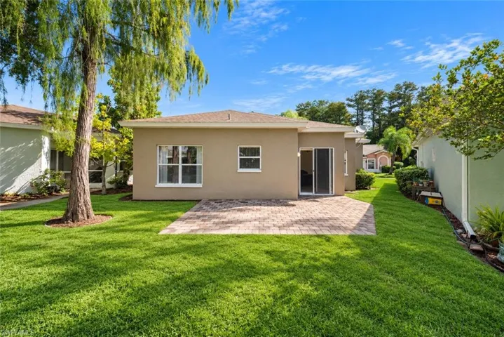10720 San Tropez Cir, Estero, Florida 33928