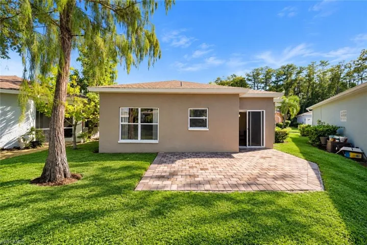 10720 San Tropez Cir, Estero, Florida 33928
