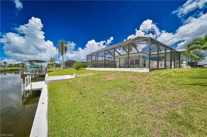3013 SE 17th  PL, Cape Coral, FL 33904