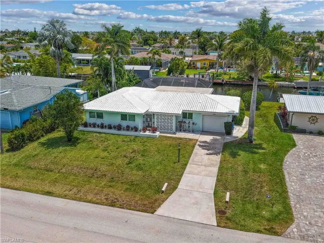 3013 SE 17th  PL, Cape Coral, FL 33904